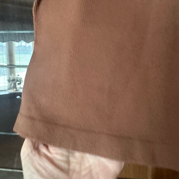 Brown Cropped Tank Top. MUST BE BUNDLED (T) - Picture 5 of 5